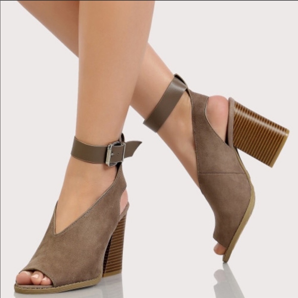 NWT Qupid heels - Picture 2 of 6
